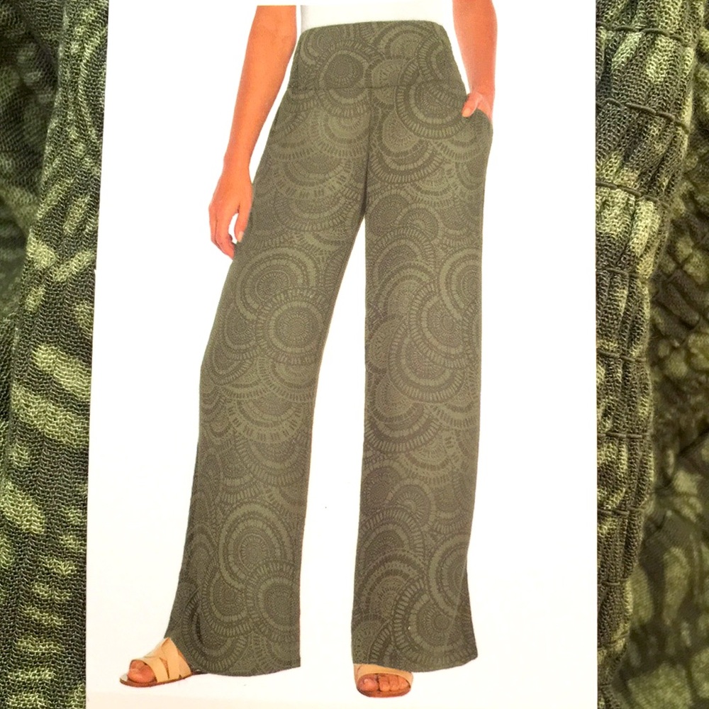 New Three Dots Pull On Pants Size Medium Green NWT